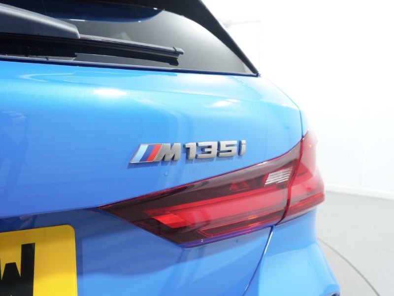 2023 (73) BMW 1 SERIES M135i xDrive 5dr Step Auto 3481480
