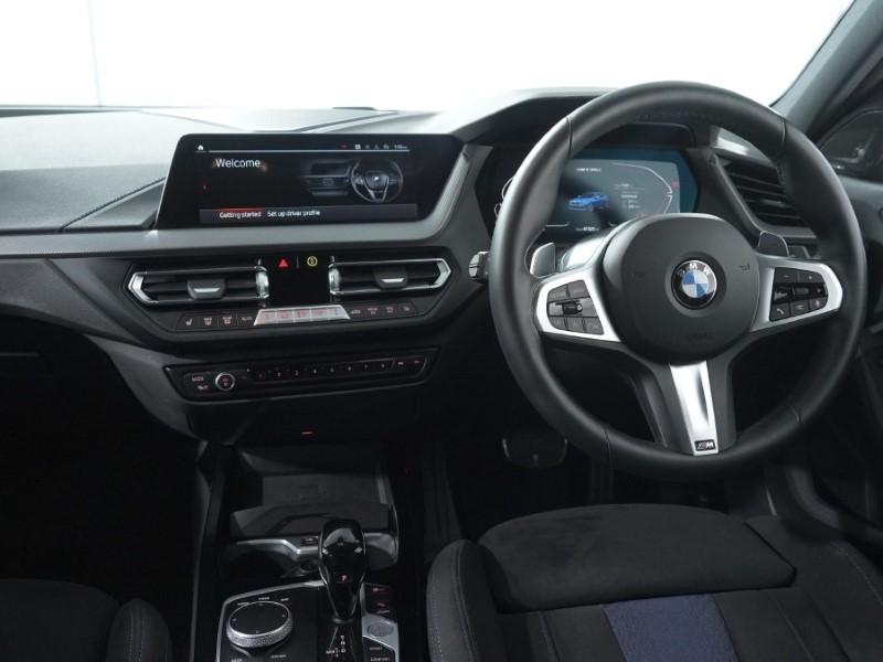 2023 (73) BMW 1 SERIES M135i xDrive 5dr Step Auto 3481497