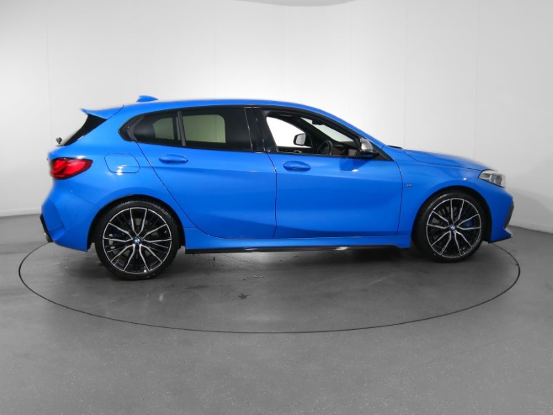 2023 (73) BMW 1 SERIES M135i xDrive 5dr Step Auto 3481526