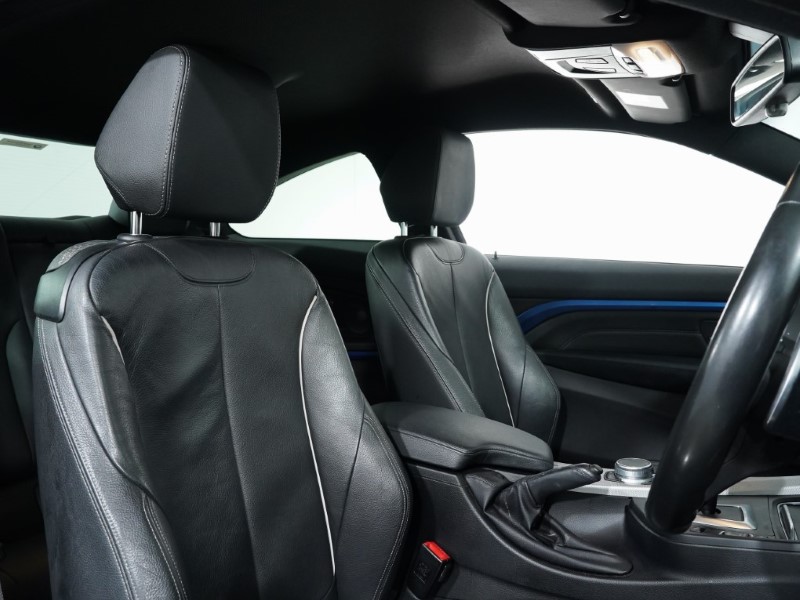 2019 (69) BMW 4 SERIES 420i xDrive M Sport 2dr Auto [Professional Media] 3514604