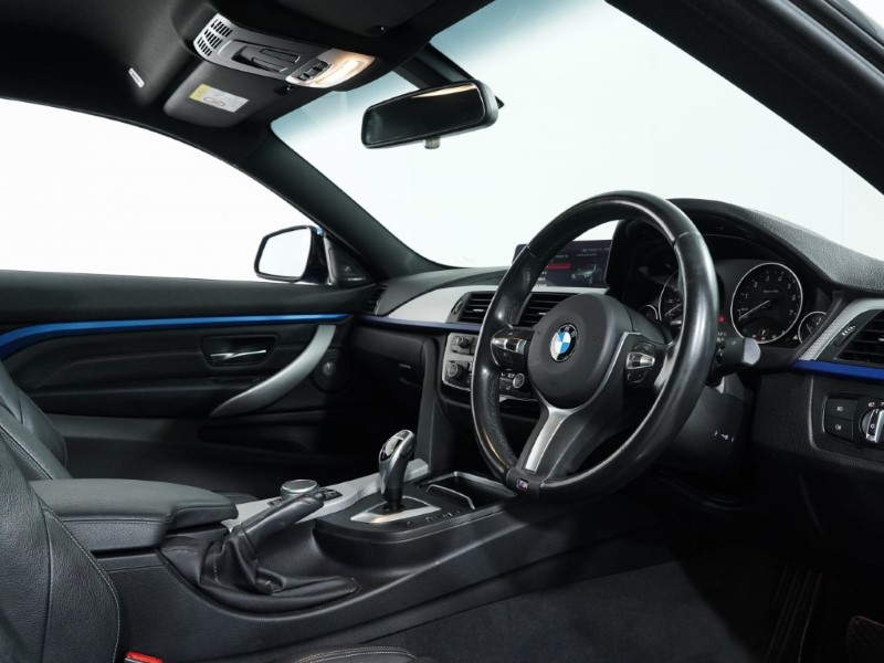 2019 (69) BMW 4 SERIES 420i xDrive M Sport 2dr Auto [Professional Media] 3514603