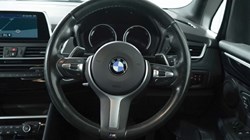 2019 (19) BMW 2 SERIES 220d xDrive M Sport 5dr Step Auto 3499254