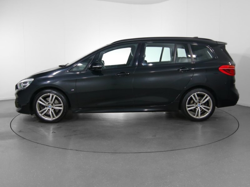 2019 (19) BMW 2 SERIES 220d xDrive M Sport 5dr Step Auto 3499278