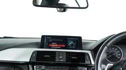 2019 (19) BMW 4 SERIES 420i M Sport 2dr Auto 3540323