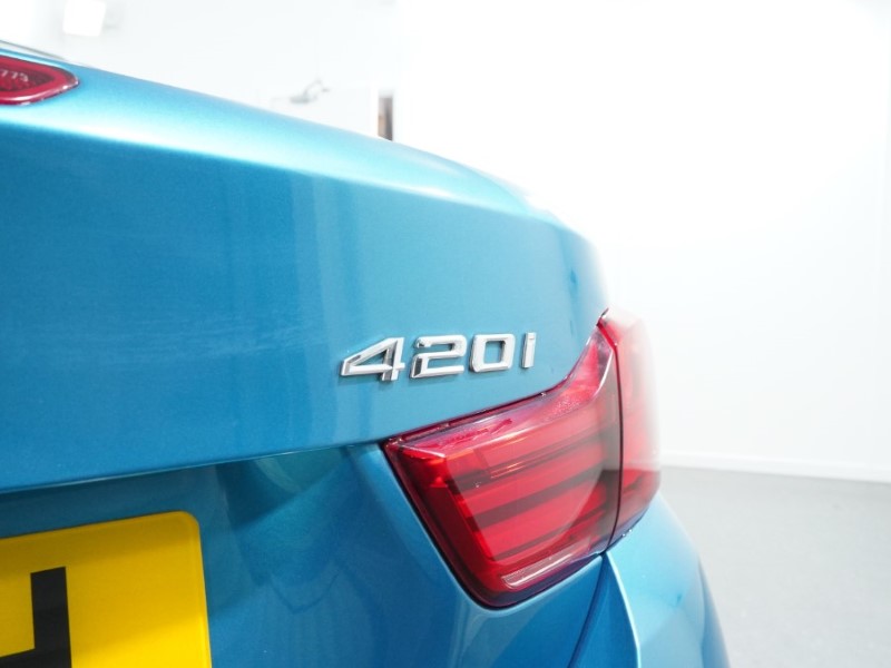2019 (19) BMW 4 SERIES 420i M Sport 2dr Auto 3540315