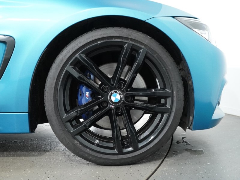 2019 (19) BMW 4 SERIES 420i M Sport 2dr Auto 3540344