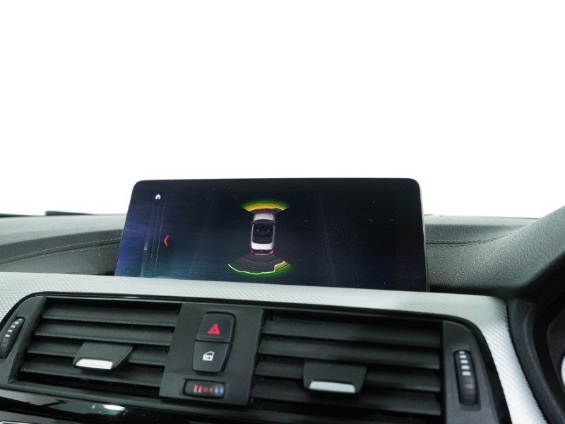 2019 (19) BMW 4 SERIES 420i M Sport 2dr Auto 3540340