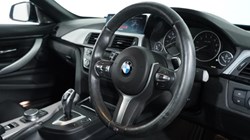 2019 (19) BMW 4 SERIES 420i M Sport 2dr Auto 3540317