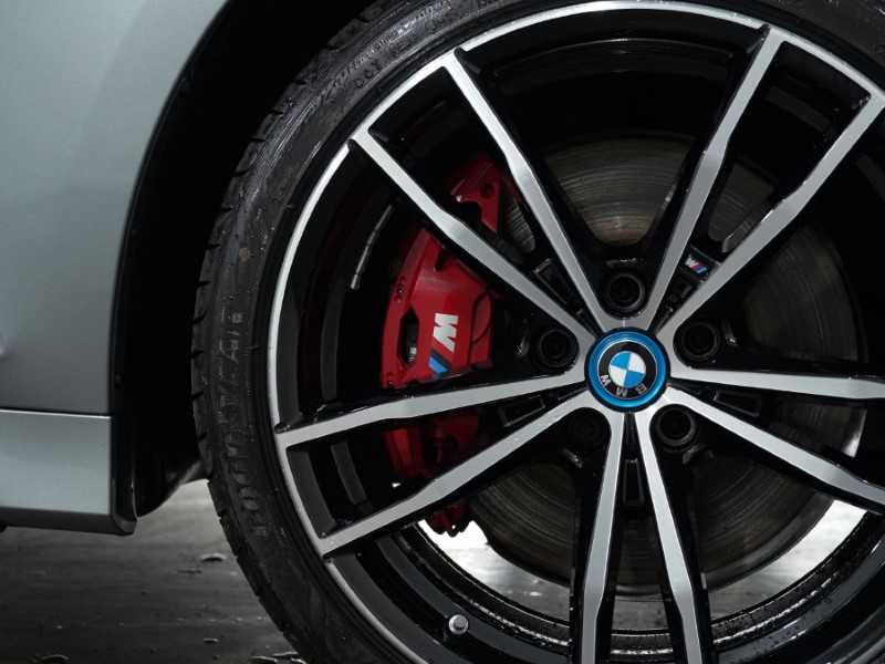 2024 (73) BMW 3 SERIES 330e M Sport 4dr Step Auto 3500058