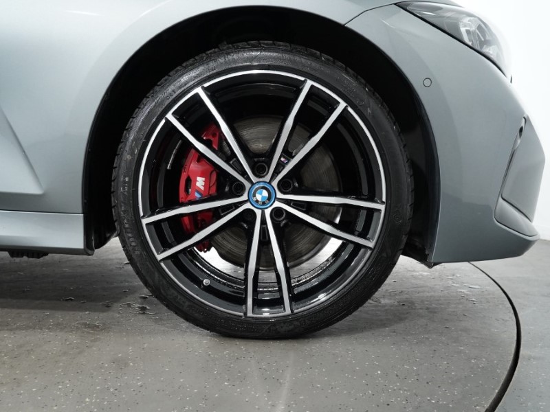 2024 (73) BMW 3 SERIES 330e M Sport 4dr Step Auto 3500057