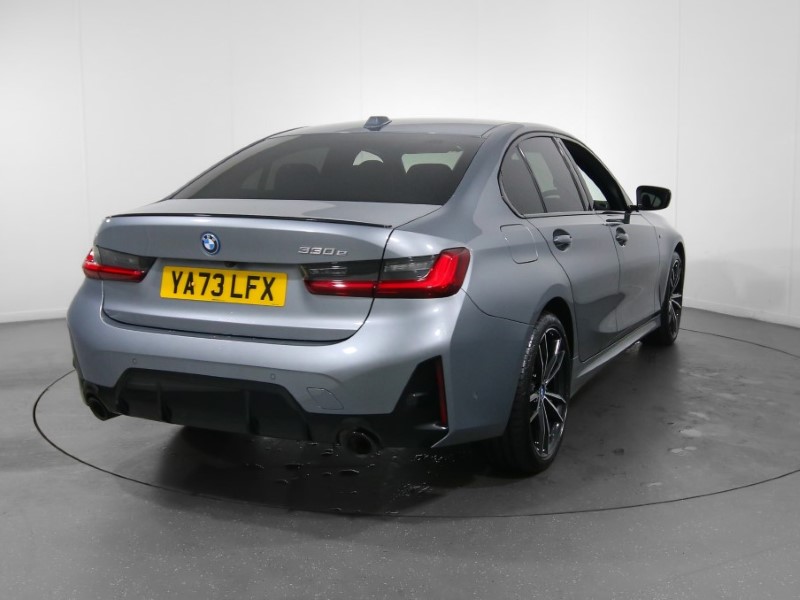 2024 (73) BMW 3 SERIES 330e M Sport 4dr Step Auto 3500090
