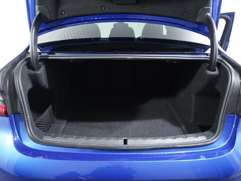 2024 (24) BMW 3 SERIES 320i M Sport 4dr Step Auto 3502698