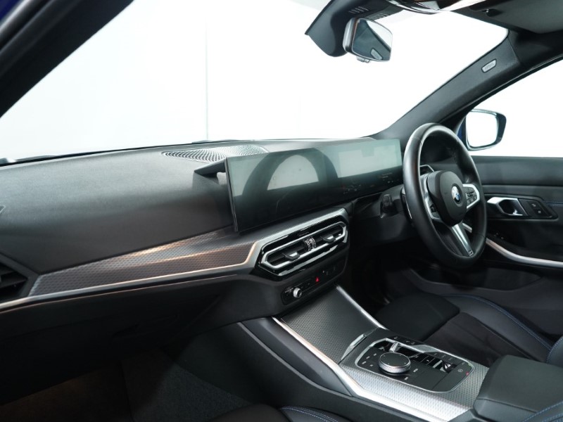 2024 (24) BMW 3 SERIES 320i M Sport 4dr Step Auto 3502709