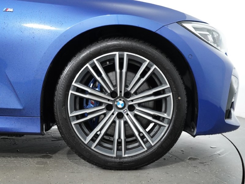2021 (21) BMW 3 SERIES 330d MHT M Sport 5dr Step Auto 3545937