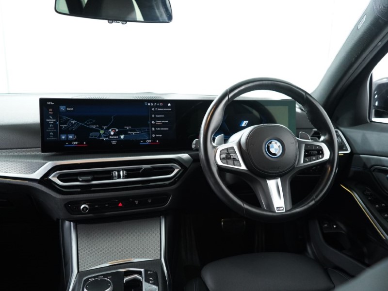 2022 (72) BMW 3 SERIES 330e M Sport 5dr Step Auto 3527225