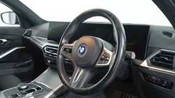 2022 (72) BMW 3 SERIES 330e M Sport 5dr Step Auto 3527209