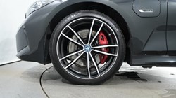 2022 (72) BMW 3 SERIES 330e M Sport 5dr Step Auto 3527220