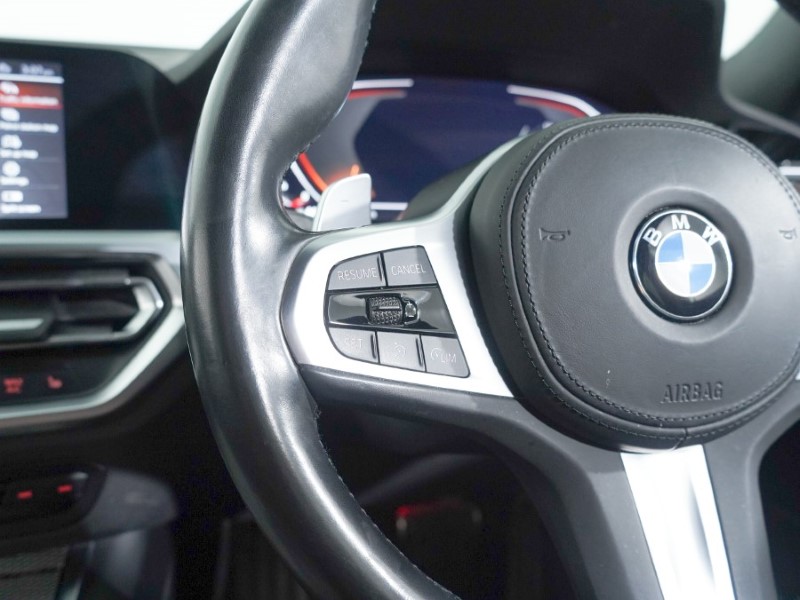 2021 (21) BMW 3 SERIES 320i M Sport 4dr Step Auto 3542362