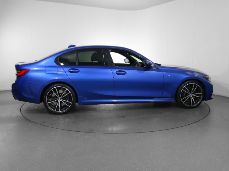 2021 (21) BMW 3 SERIES 320i M Sport 4dr Step Auto 3542383