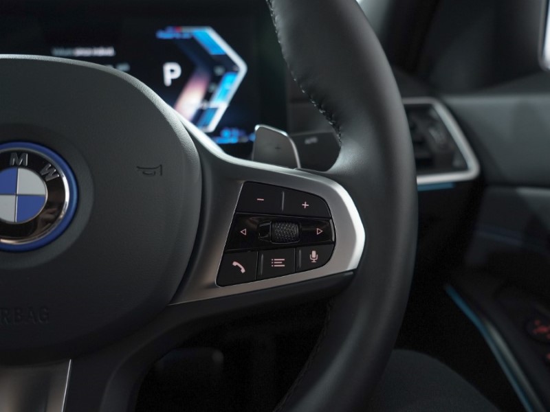 2024 (73) BMW 3 SERIES 330e M Sport 4dr Step Auto 3524189