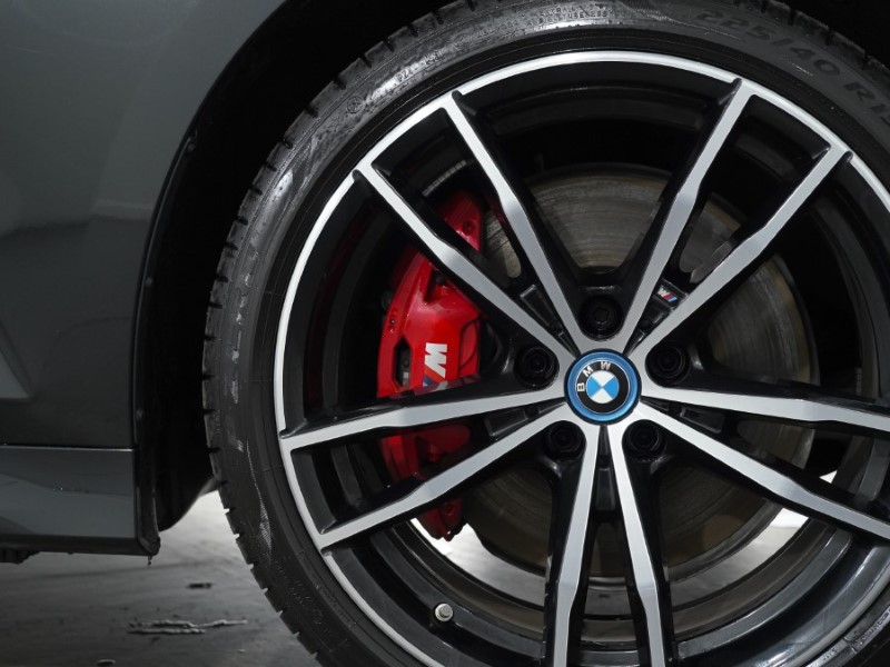 2024 (73) BMW 3 SERIES 330e M Sport 4dr Step Auto 3524167