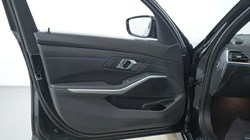 2024 (73) BMW 3 SERIES 330e M Sport 4dr Step Auto 3524172