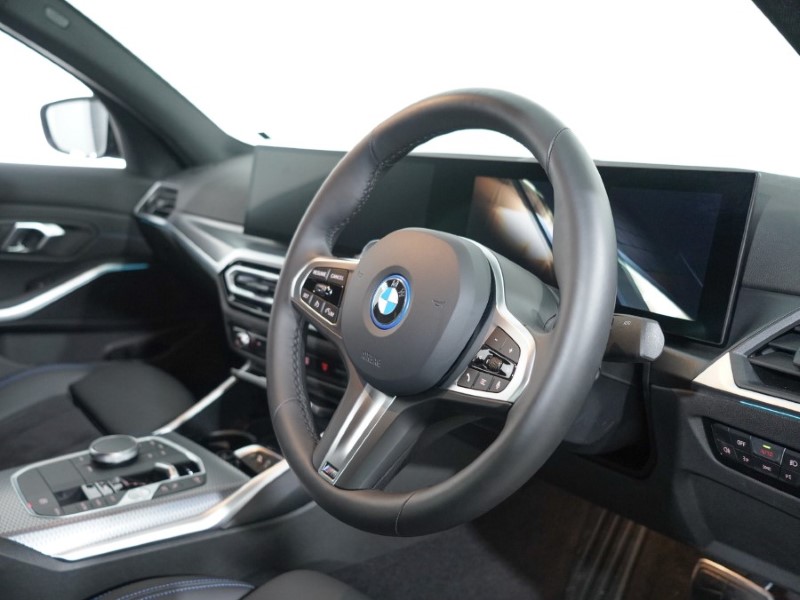2024 (73) BMW 3 SERIES 330e M Sport 4dr Step Auto 3524161