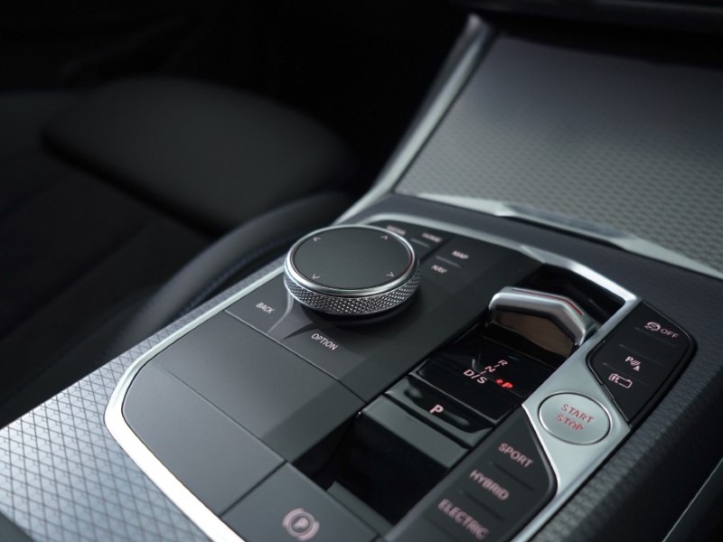 2024 (73) BMW 3 SERIES 330e M Sport 4dr Step Auto 3524183