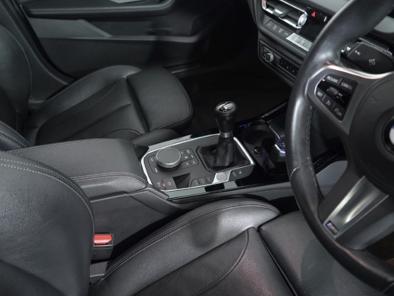 2020 (69) BMW 1 SERIES 118i M Sport 5dr 3547661