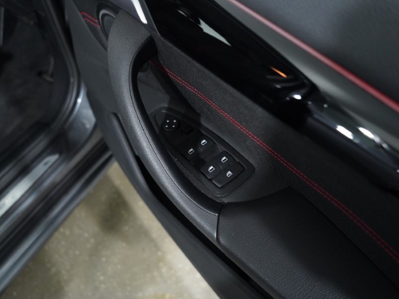 2018 (68) BMW X1 xDrive 20d Sport 5dr Step Auto 3572277