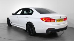 2018 (68) BMW 5 SERIES 530i M Sport 4dr Auto 3555395