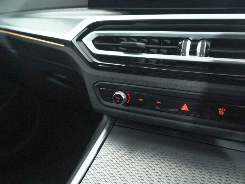 2024 (74) BMW 3 SERIES 320i M Sport 4dr Step Auto 4893902