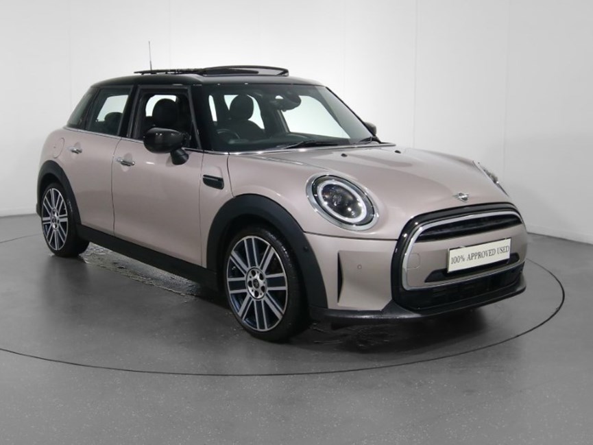 2023 (23) MINI HATCHBACK 1.5 Cooper Exclusive Premium Plus 5dr Auto