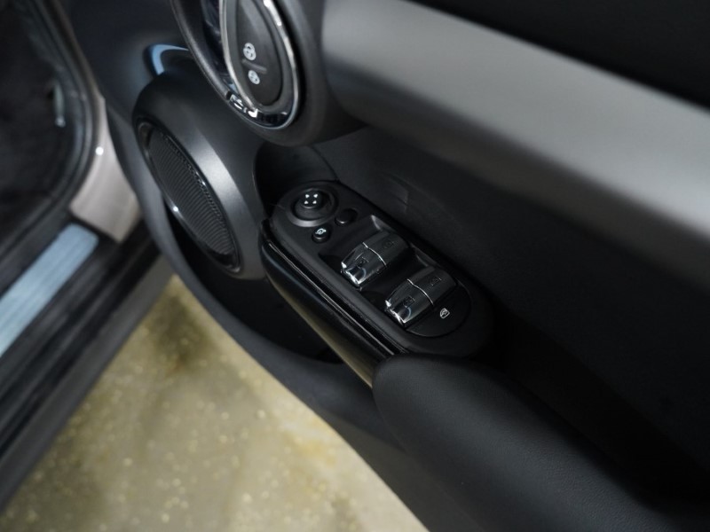 2023 (23) MINI HATCHBACK 1.5 Cooper Exclusive Premium Plus 5dr Auto 3561263