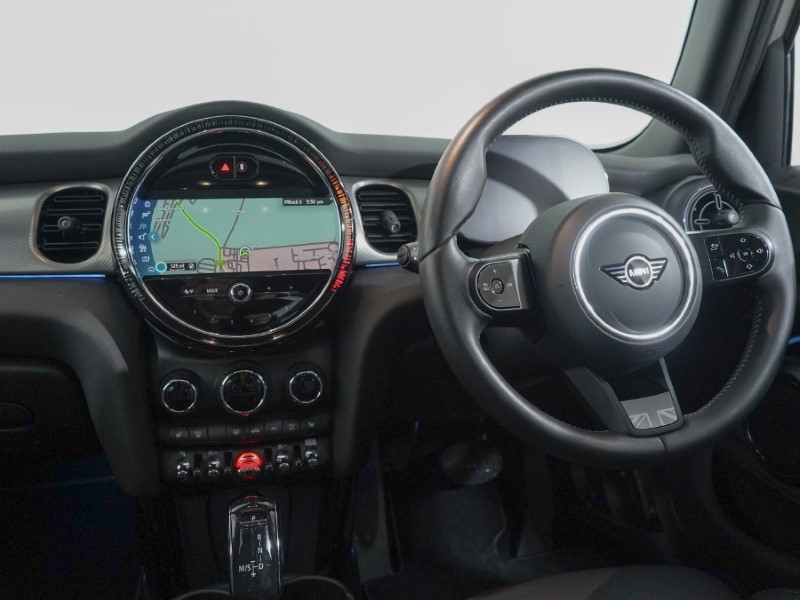 2023 (23) MINI HATCHBACK 1.5 Cooper Exclusive Premium Plus 5dr Auto 3561272