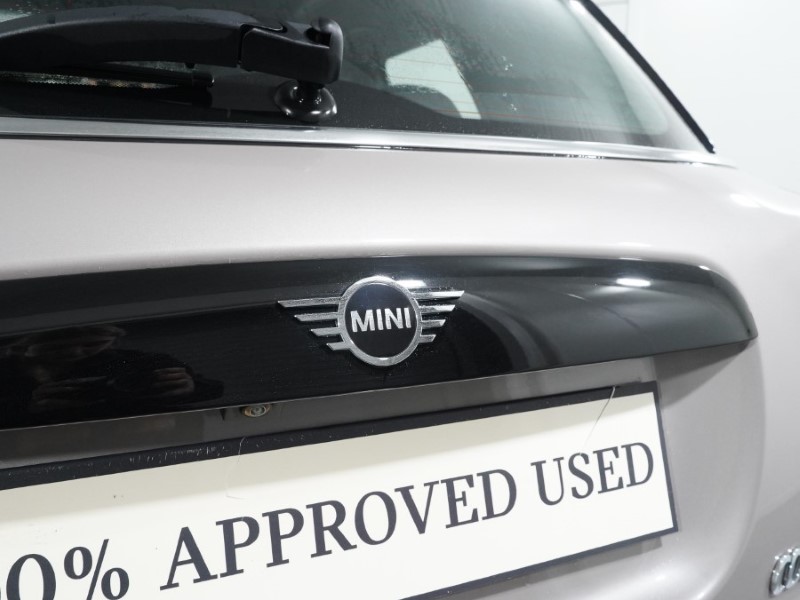 2023 (23) MINI HATCHBACK 1.5 Cooper Exclusive Premium Plus 5dr Auto 3561278