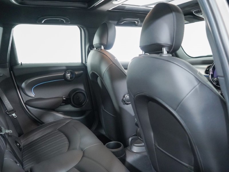 2023 (23) MINI HATCHBACK 1.5 Cooper Exclusive Premium Plus 5dr Auto 3561267