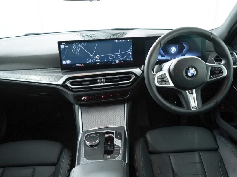 2024 (24) BMW 3 SERIES 320i M Sport 4dr Step Auto 3599734