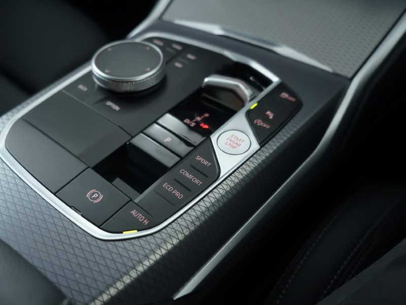 2024 (24) BMW 3 SERIES 320i M Sport 4dr Step Auto 3599751