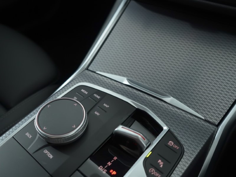 2024 (24) BMW 3 SERIES 320i M Sport 4dr Step Auto 3599749