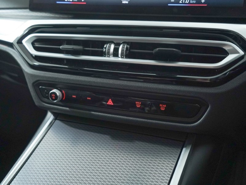 2024 (24) BMW 3 SERIES 320i M Sport 4dr Step Auto 3599758