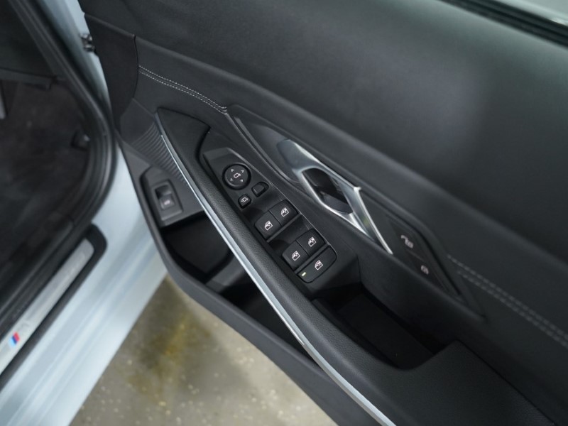 2024 (24) BMW 3 SERIES 320i M Sport 4dr Step Auto 3599724