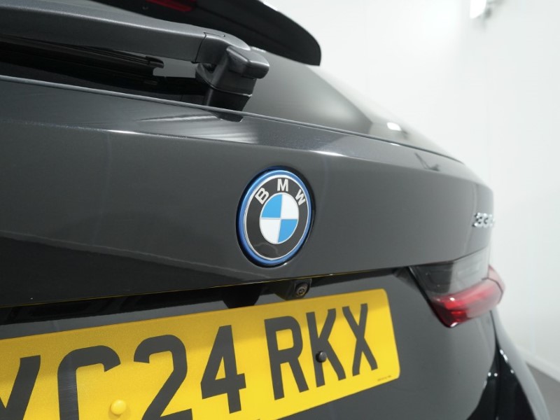 2024 (24) BMW 3 SERIES 330e M Sport 5dr Step Auto 3610847