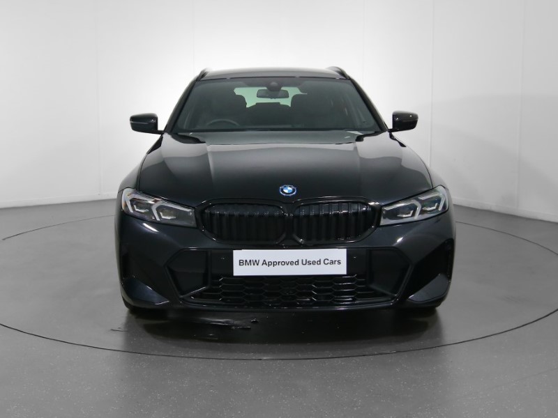2024 (24) BMW 3 SERIES 330e M Sport 5dr Step Auto 3610854