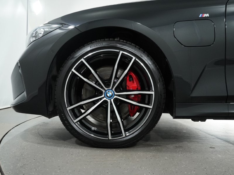 2024 (24) BMW 3 SERIES 330e M Sport 5dr Step Auto 3610844