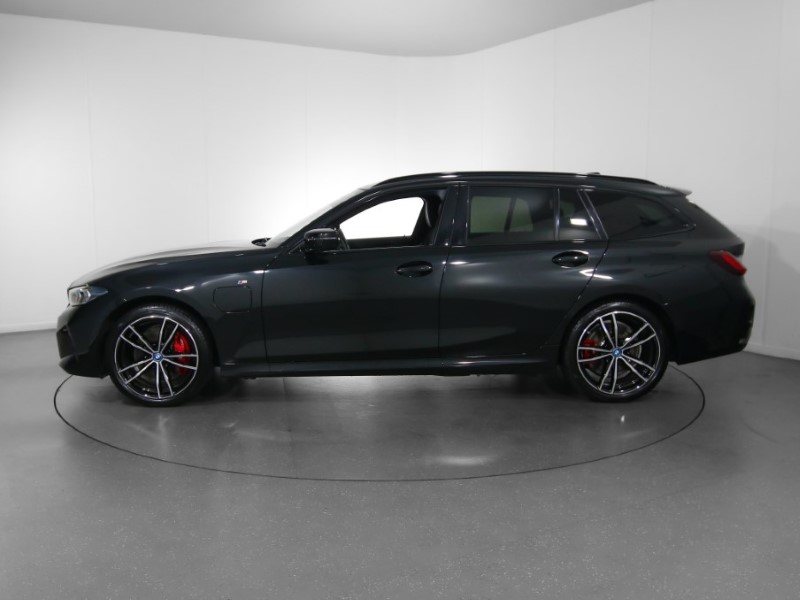 2024 (24) BMW 3 SERIES 330e M Sport 5dr Step Auto 3610856