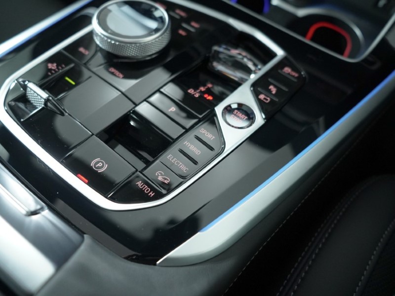 2024 (74) BMW X5 xDrive50e M Sport 5dr Auto 3994306