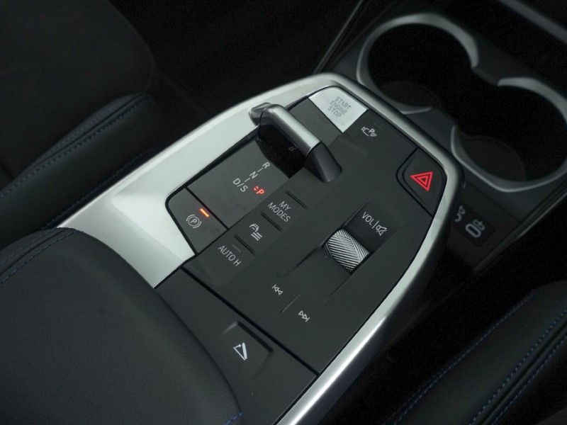 2025 (74) BMW X1 M35i xDrive 5dr Step Auto 4108661