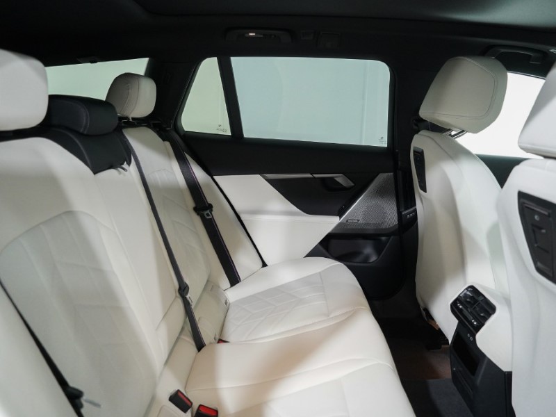 2025 (25) BMW I5 250kW eDrive40 M Sport Pro 84kWh 5dr Auto 4576197