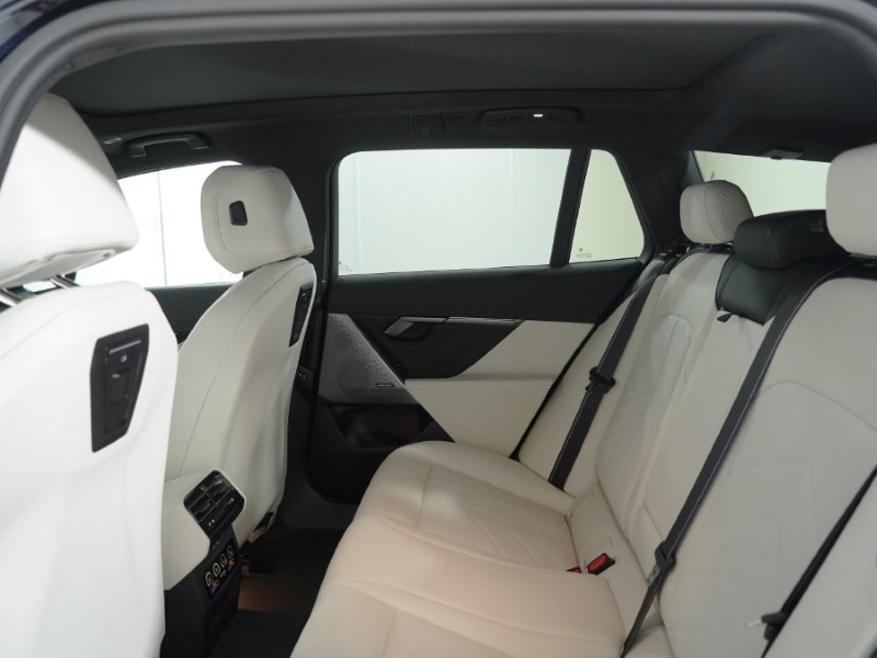 2025 (25) BMW I5 250kW eDrive40 M Sport Pro 84kWh 5dr Auto 4576208